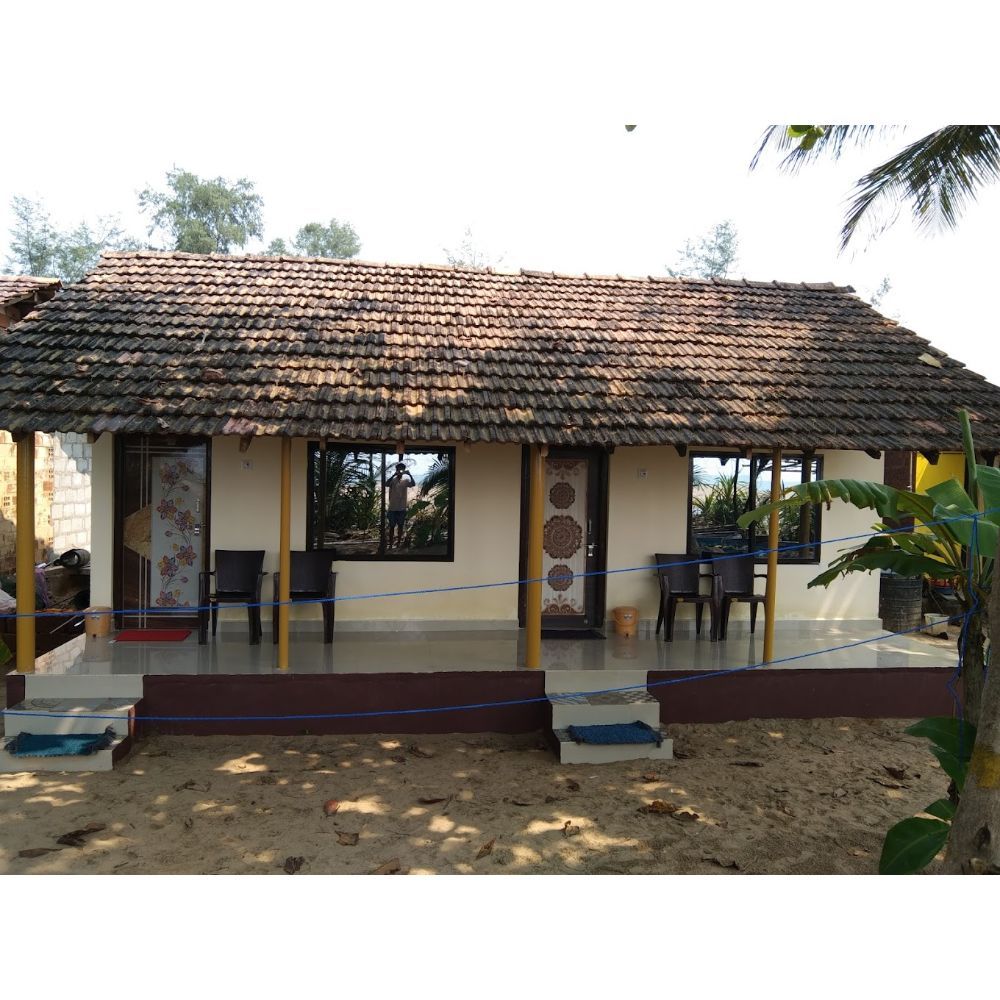 Bhagwan Cafe and Guest house
