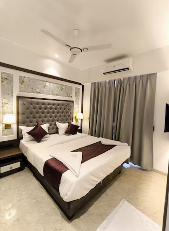 Golden Oasis Rooms & Suites Deluxe Double Room