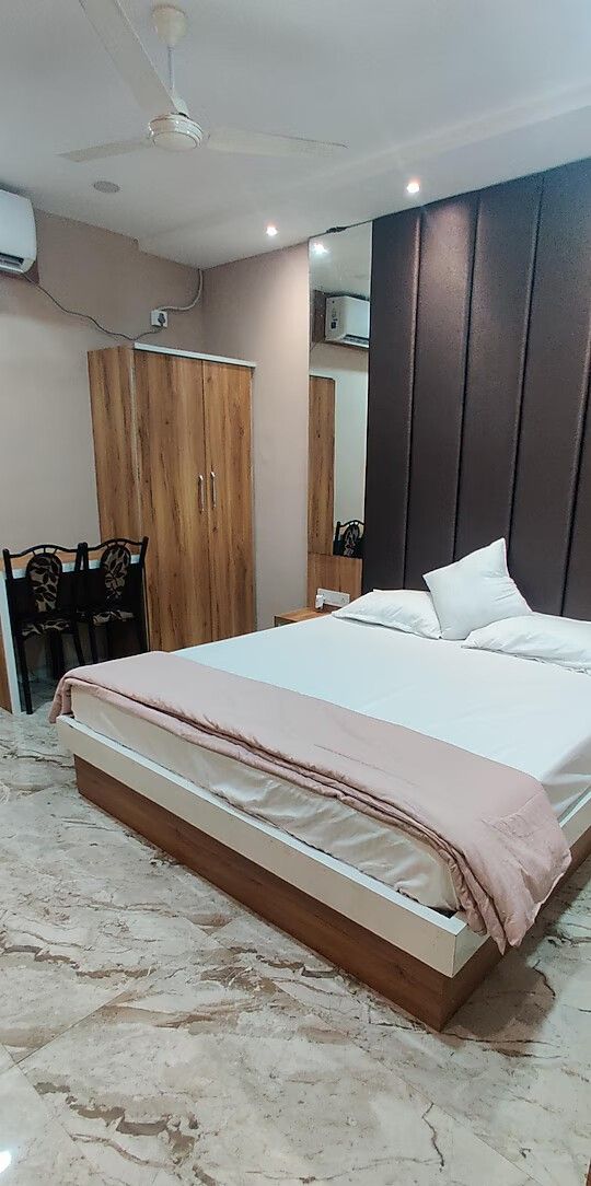 Hotel Adarsh Palace Standard Room 2