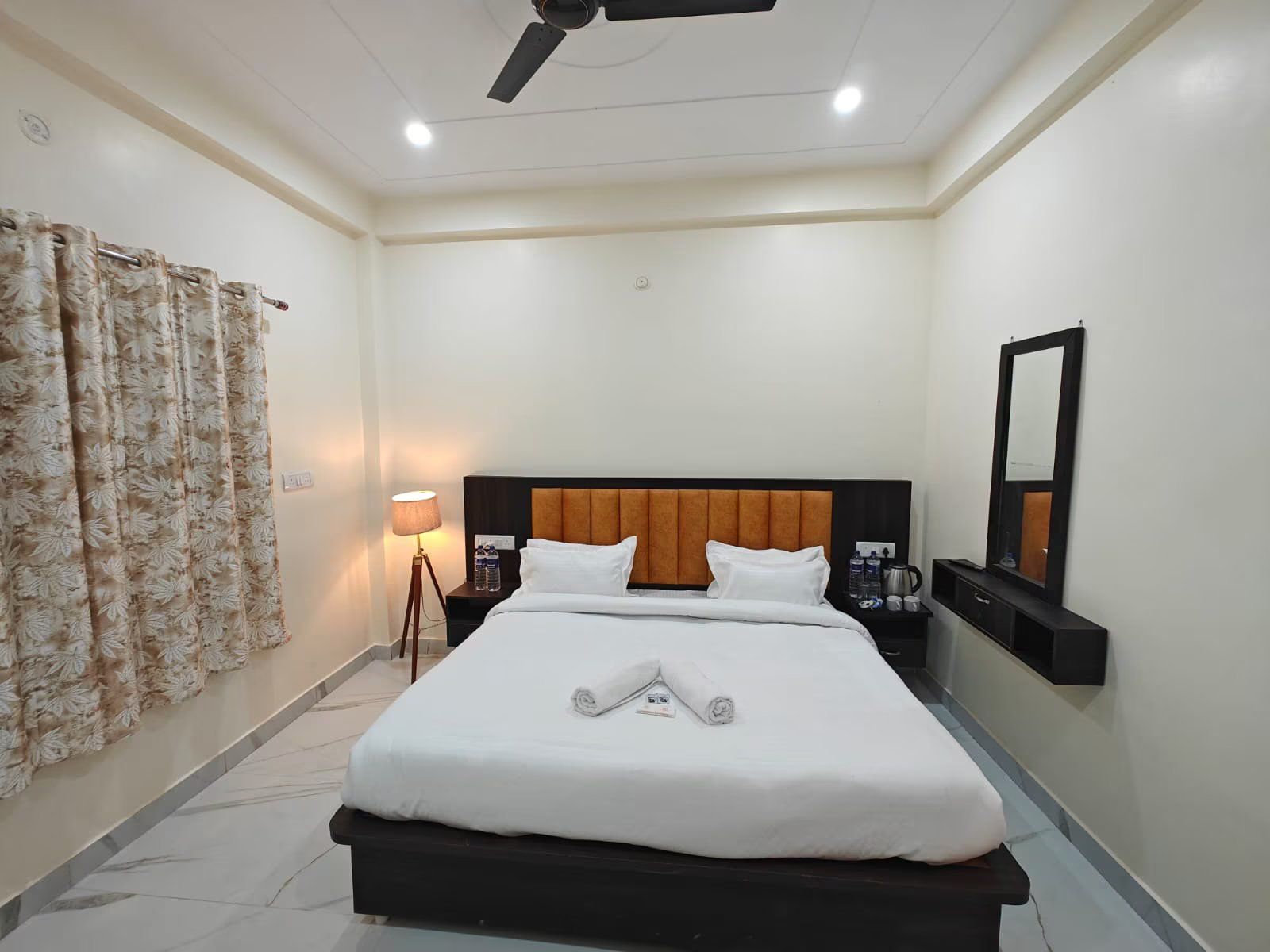 The Laxman Palace Deluxe Room With Free wi-fi 3