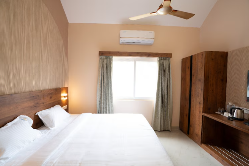 MSB Silver Spring Resort Suite room 6