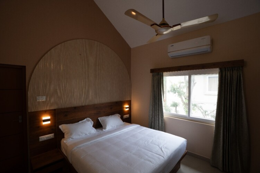 MSB Silver Spring Resort Suite room 2