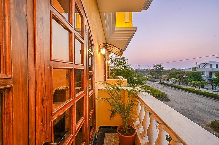 image_4711394_096d86ce-dc6d-4f6b-a140-ce73d00f5314