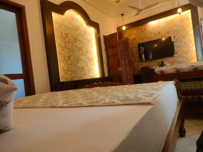 Tryambakam Grand Suite