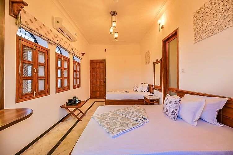 Tryambakam Villa Tryambakam Executive Twin Bed 2