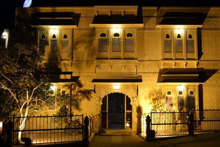 Hotel Genwa Palace