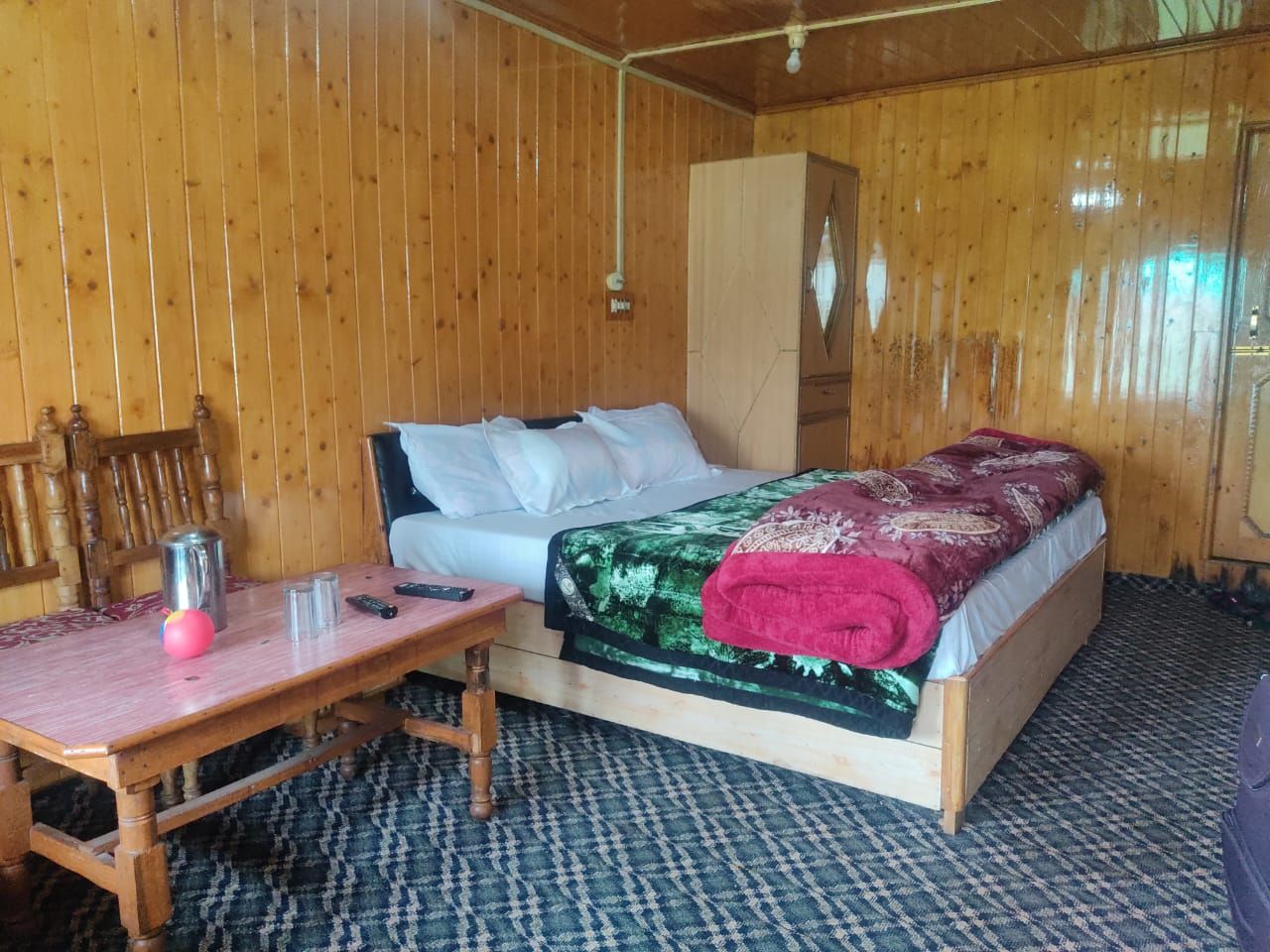 Deluxe Double Bed Room  With Mountain View 