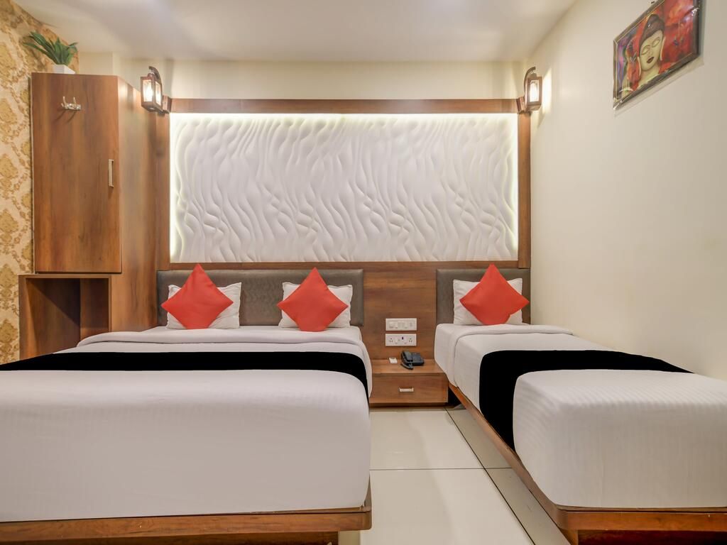 Milan Holiday Hotel ROYAL ROOM