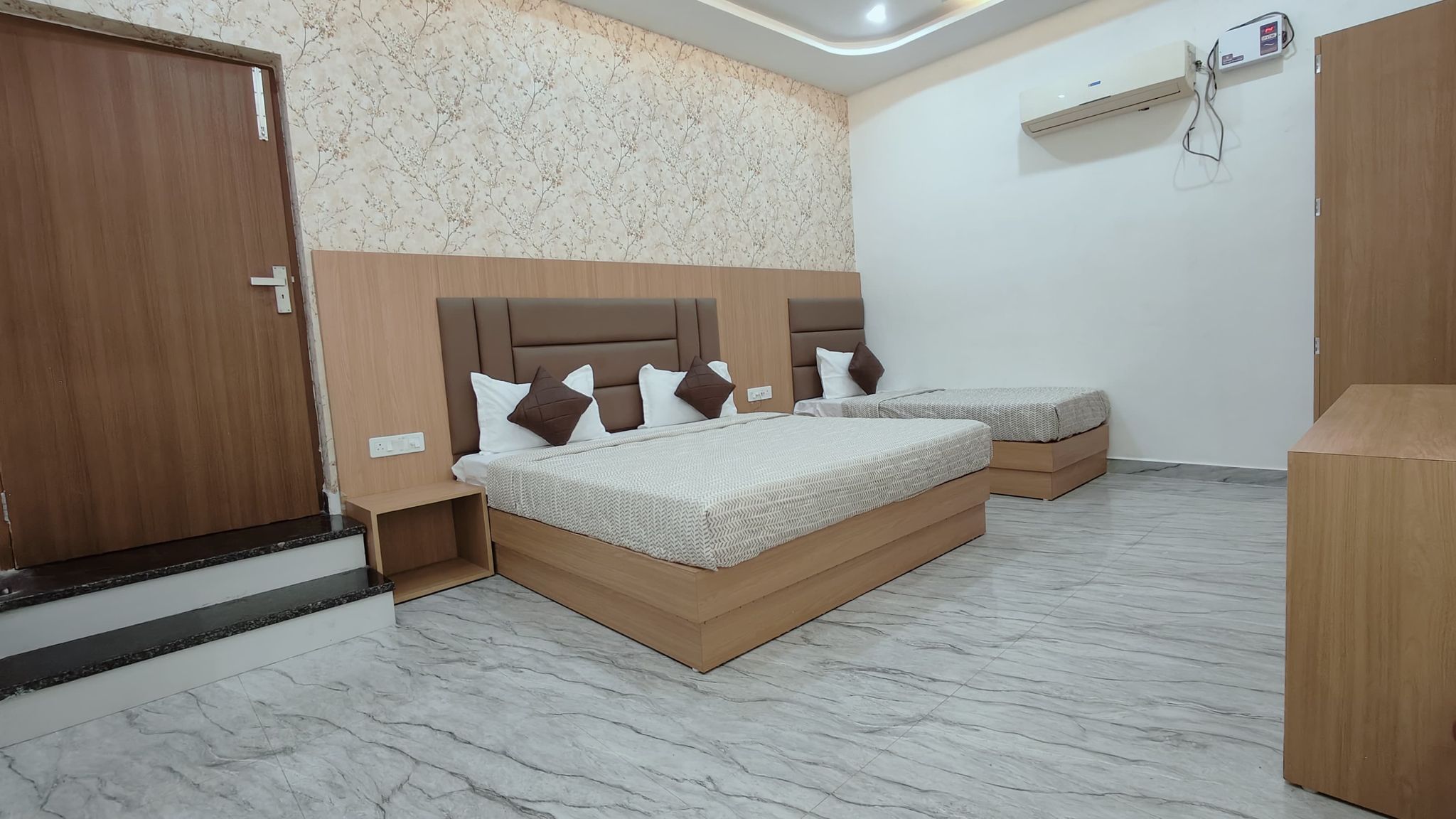 Triple Bed AC Room with Window & Parking