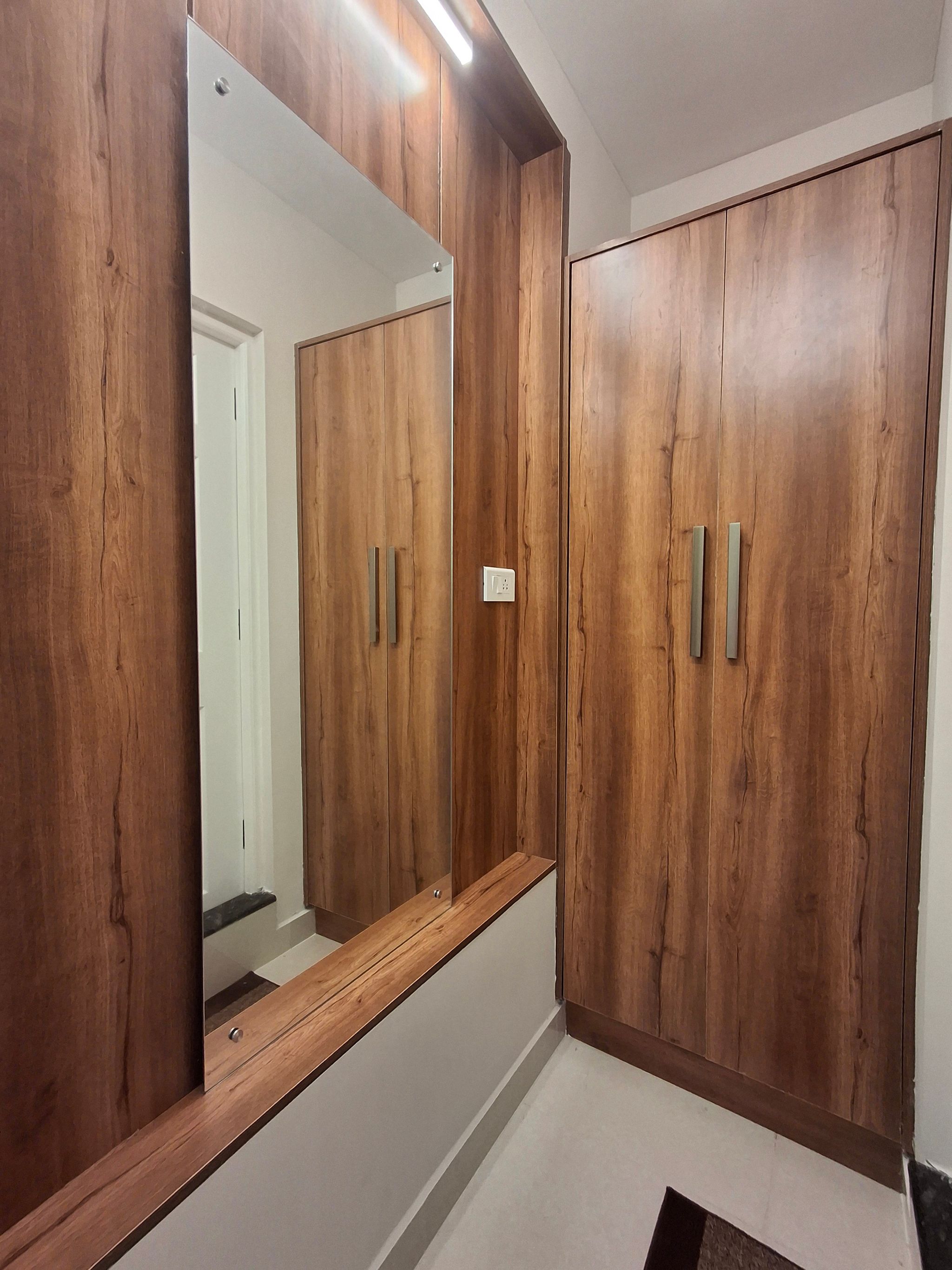 Dew River Castle - Apartment Hotel Deluxe AC Room 8