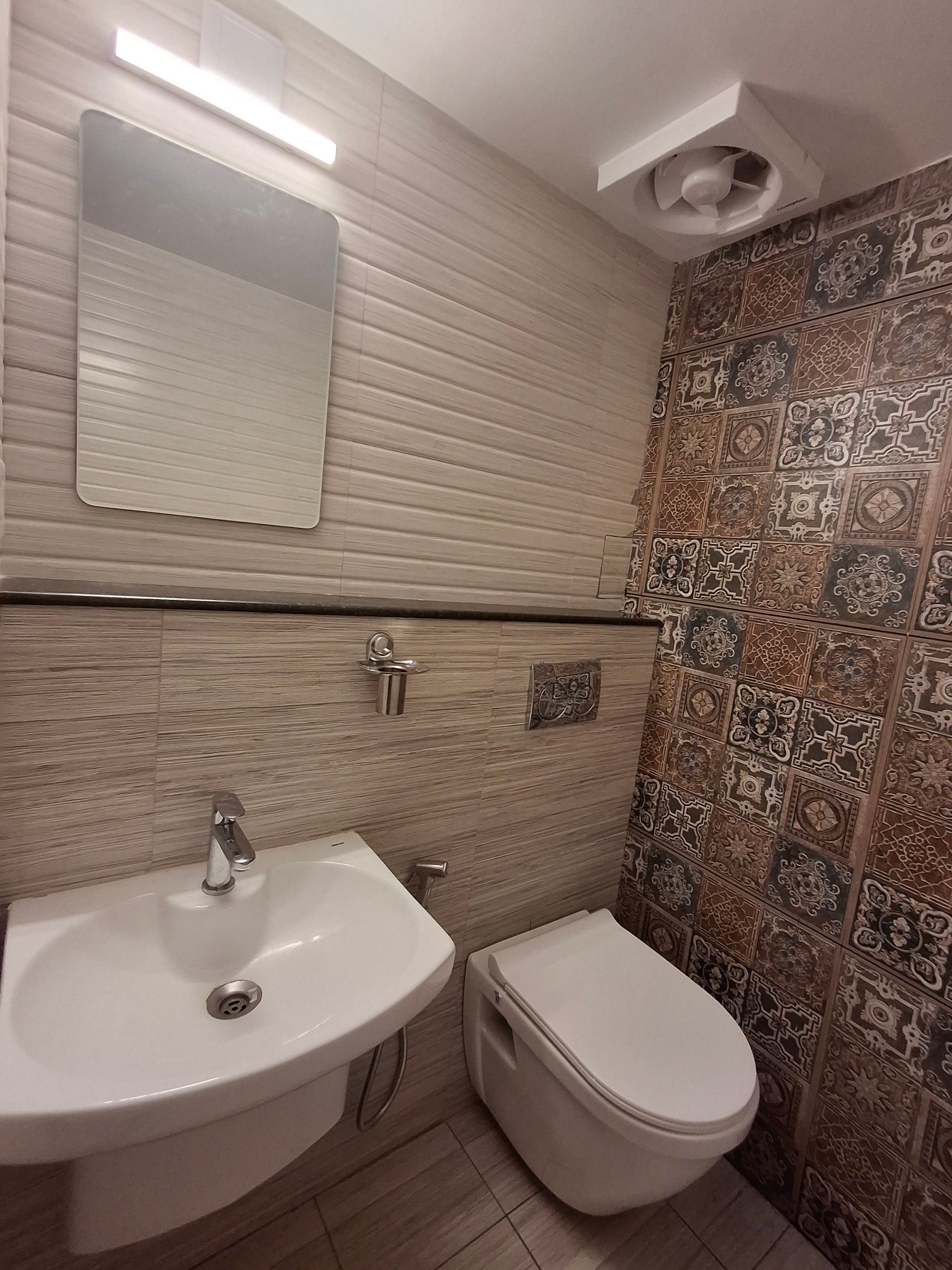 Dew River Castle - Apartment Hotel Deluxe AC Room 9