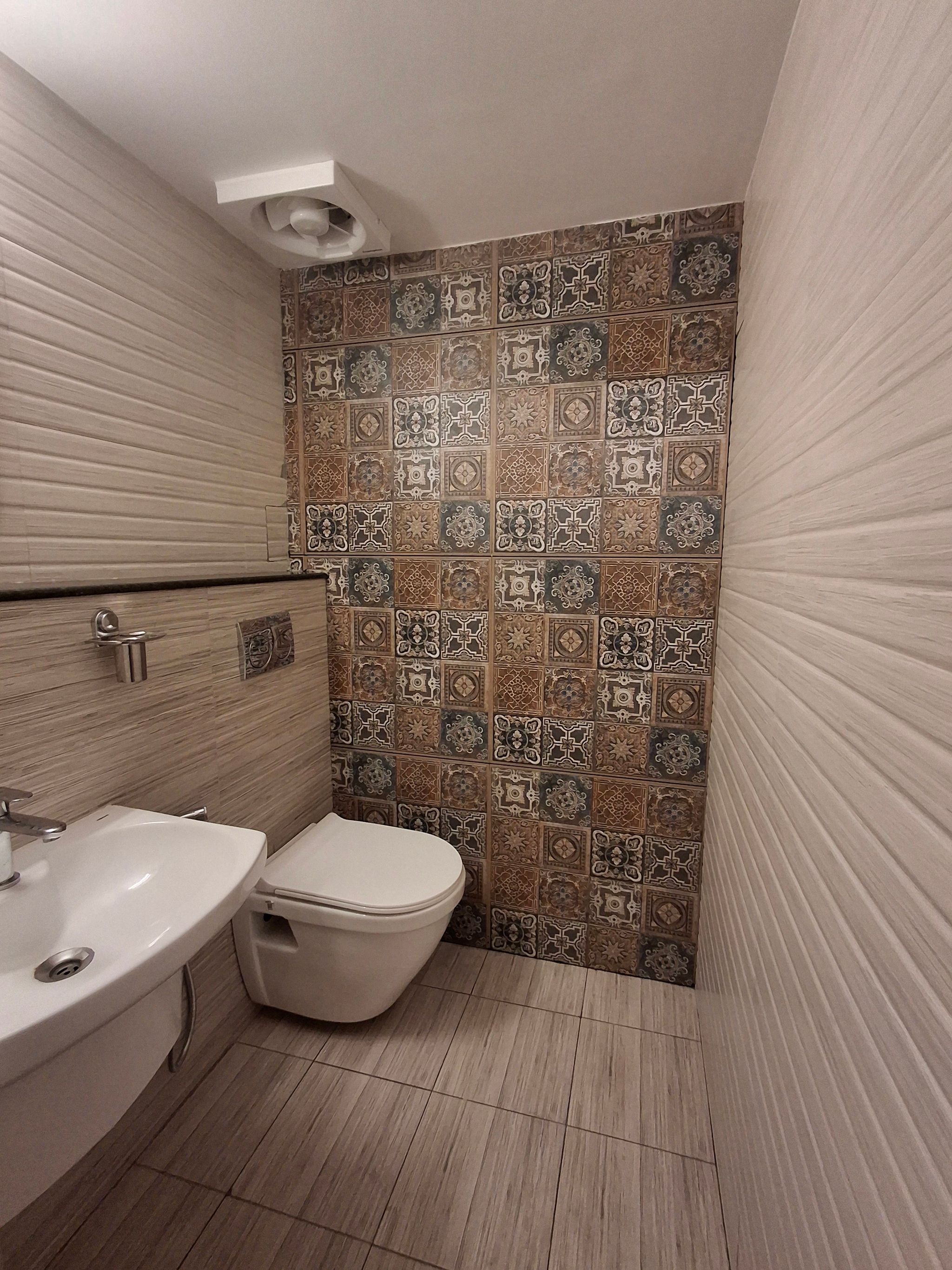 Dew River Castle - Apartment Hotel Deluxe AC Room 7