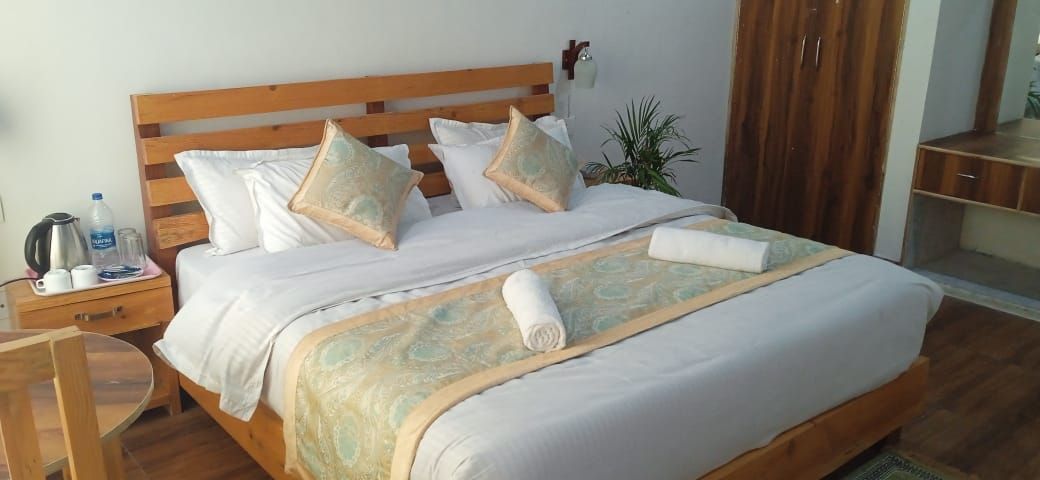 The Riverside Resort