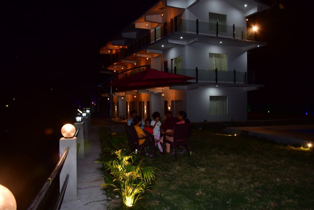 The Riverside Resort