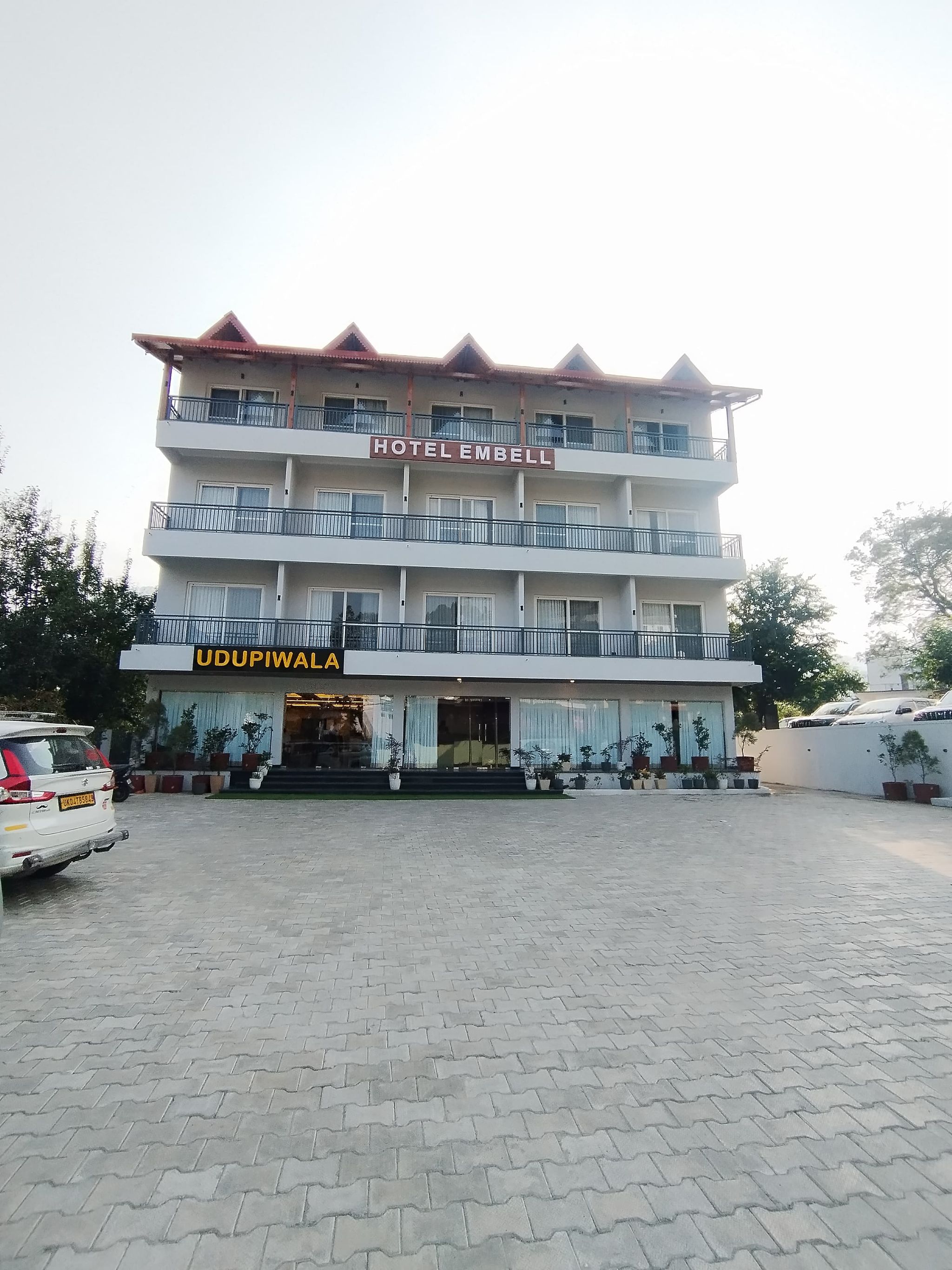 Hotel Embell