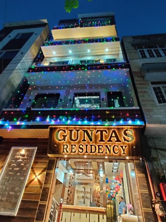 Hotel Guntas Residency