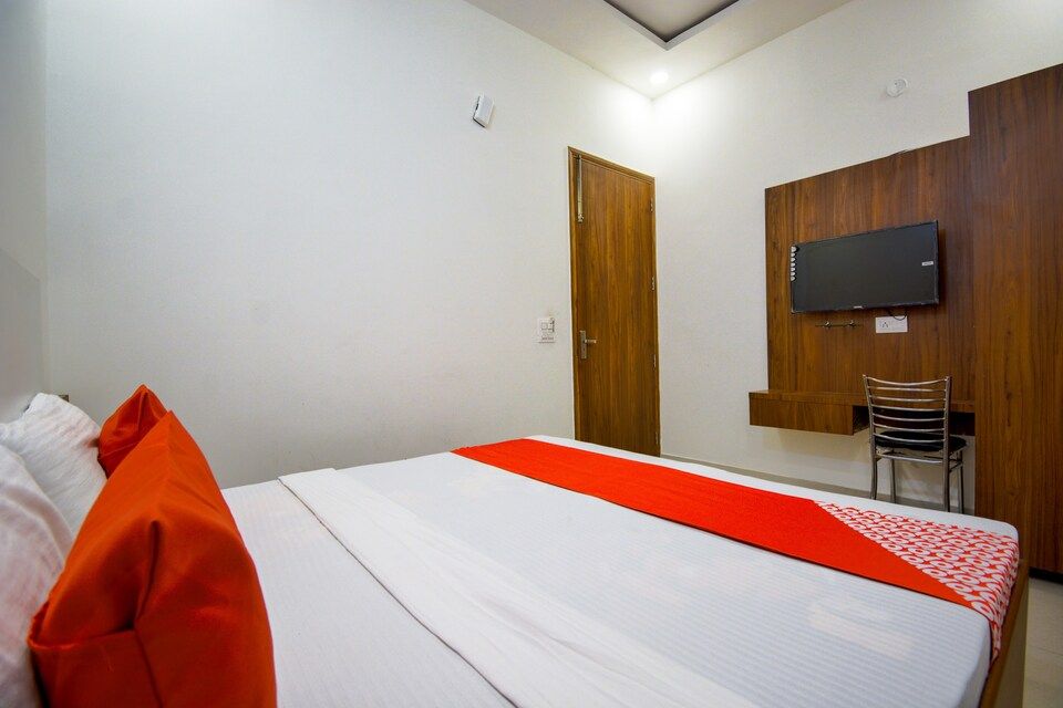 Akash Residency Deluxe Room 3