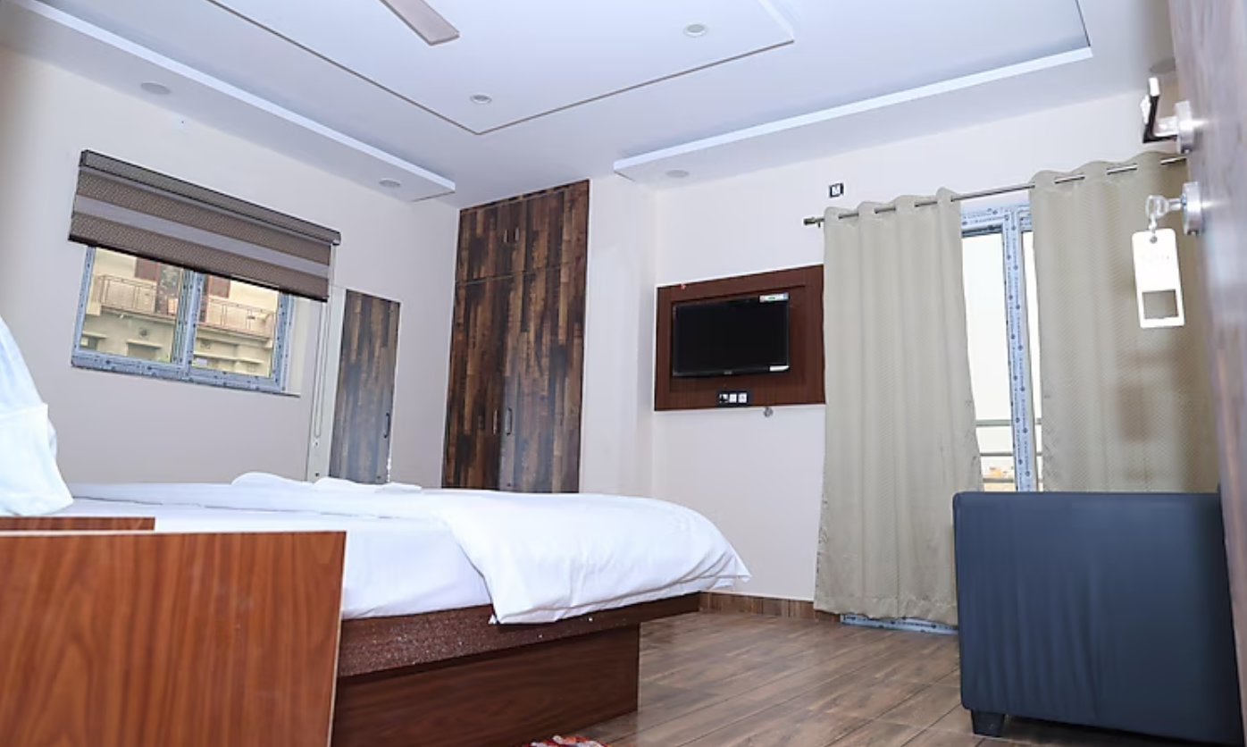 Deluxe Room with Balcony