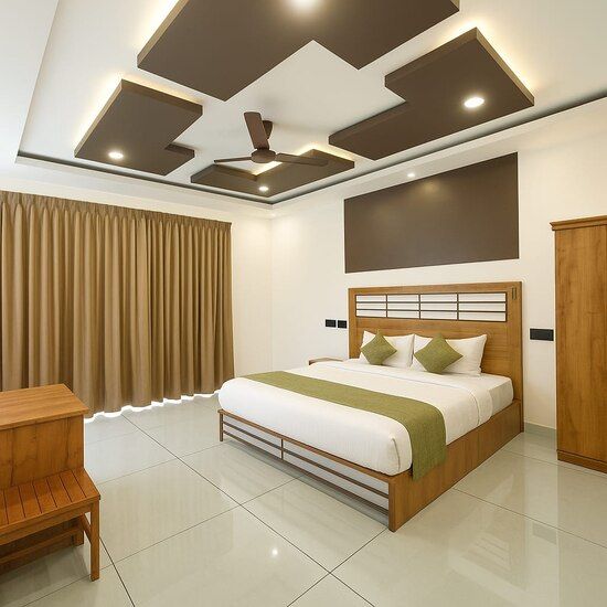 Premium Valley View with Balcony