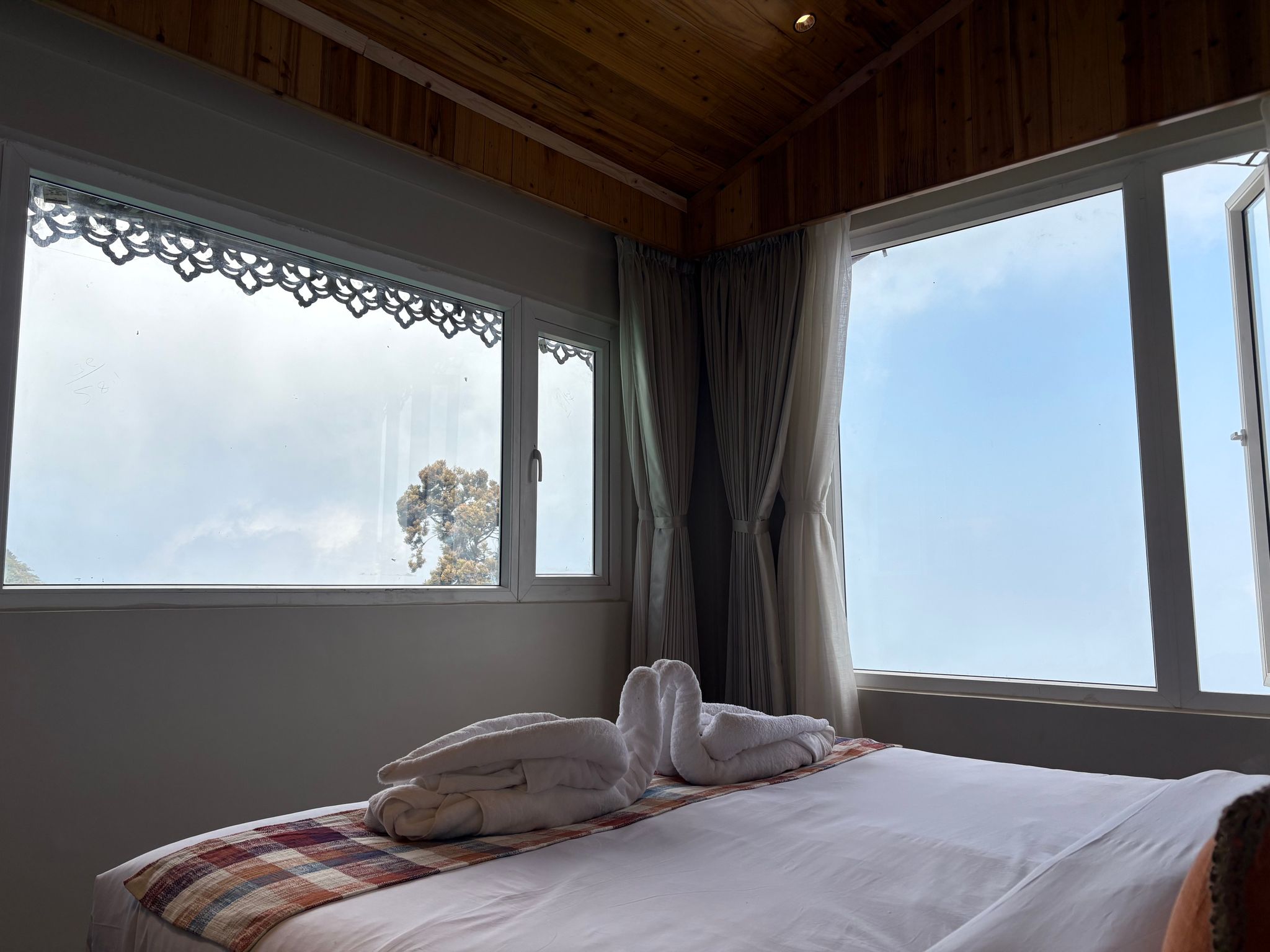 Premium Family Room Sky View