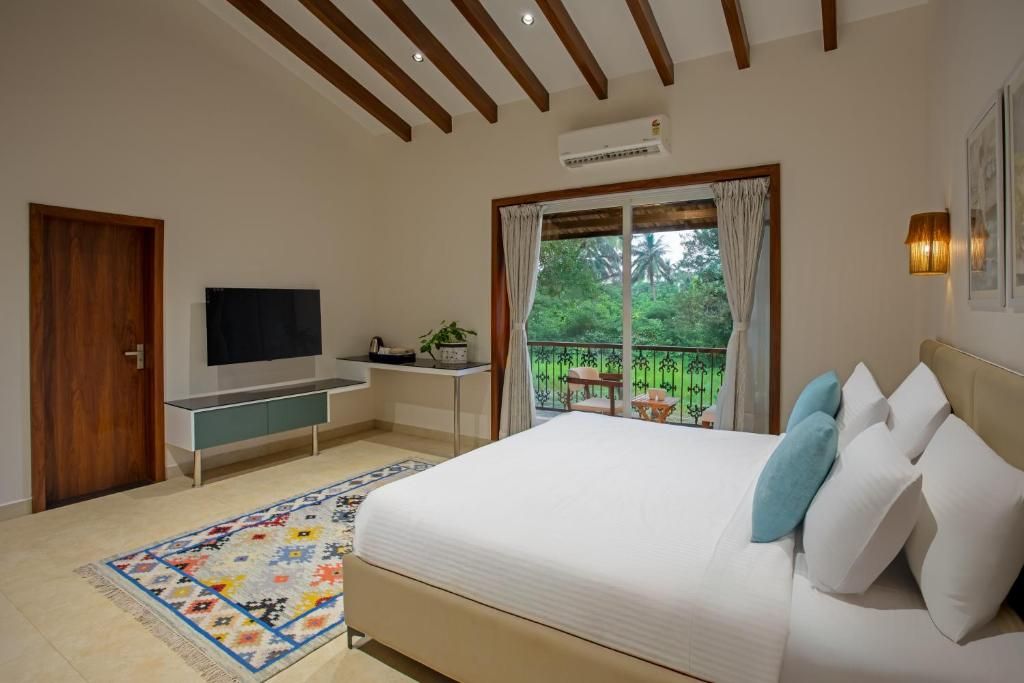 Lamrin Morjim Goa Deluxe Room 5