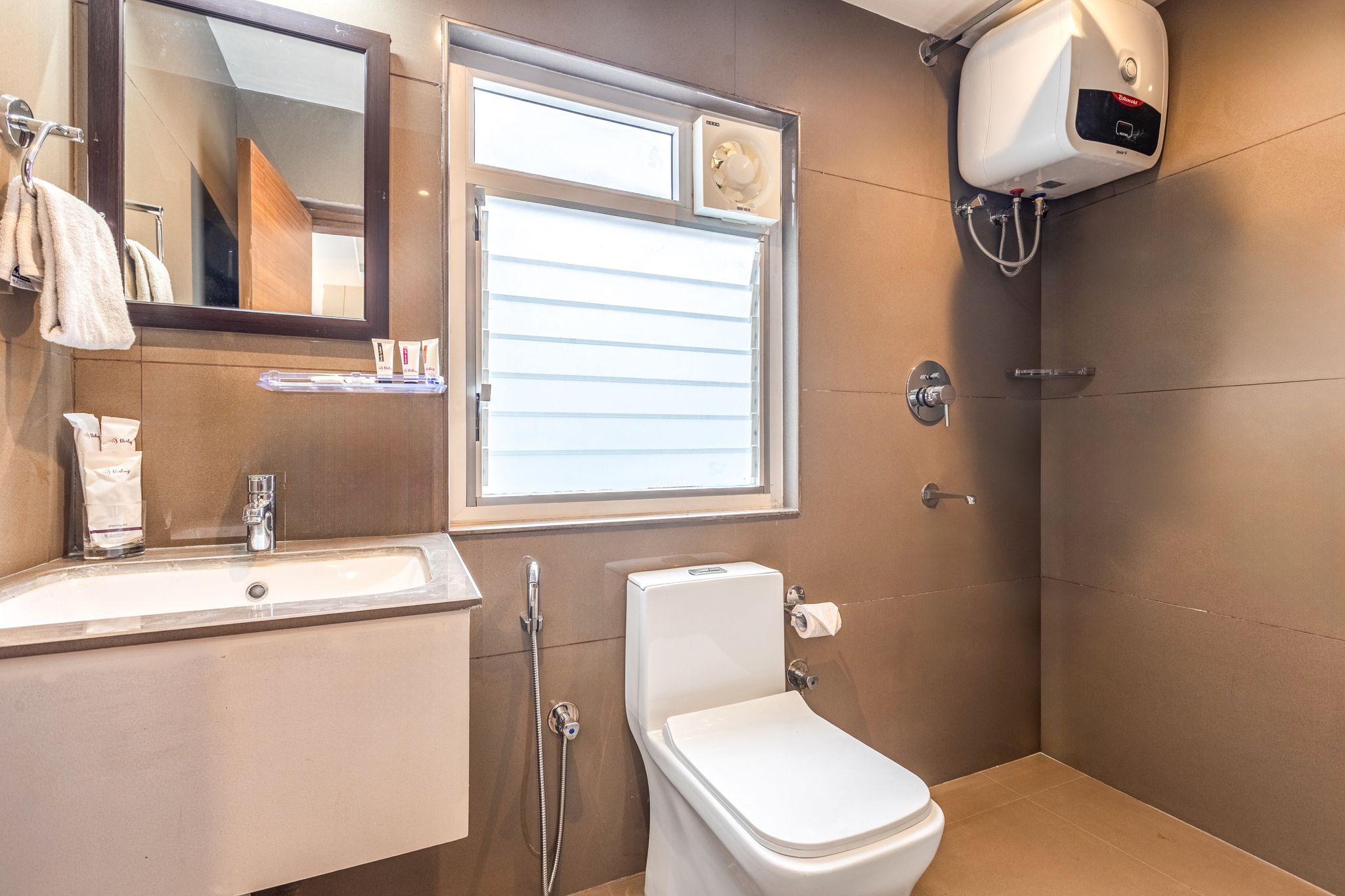 Valley View Room with Balcony