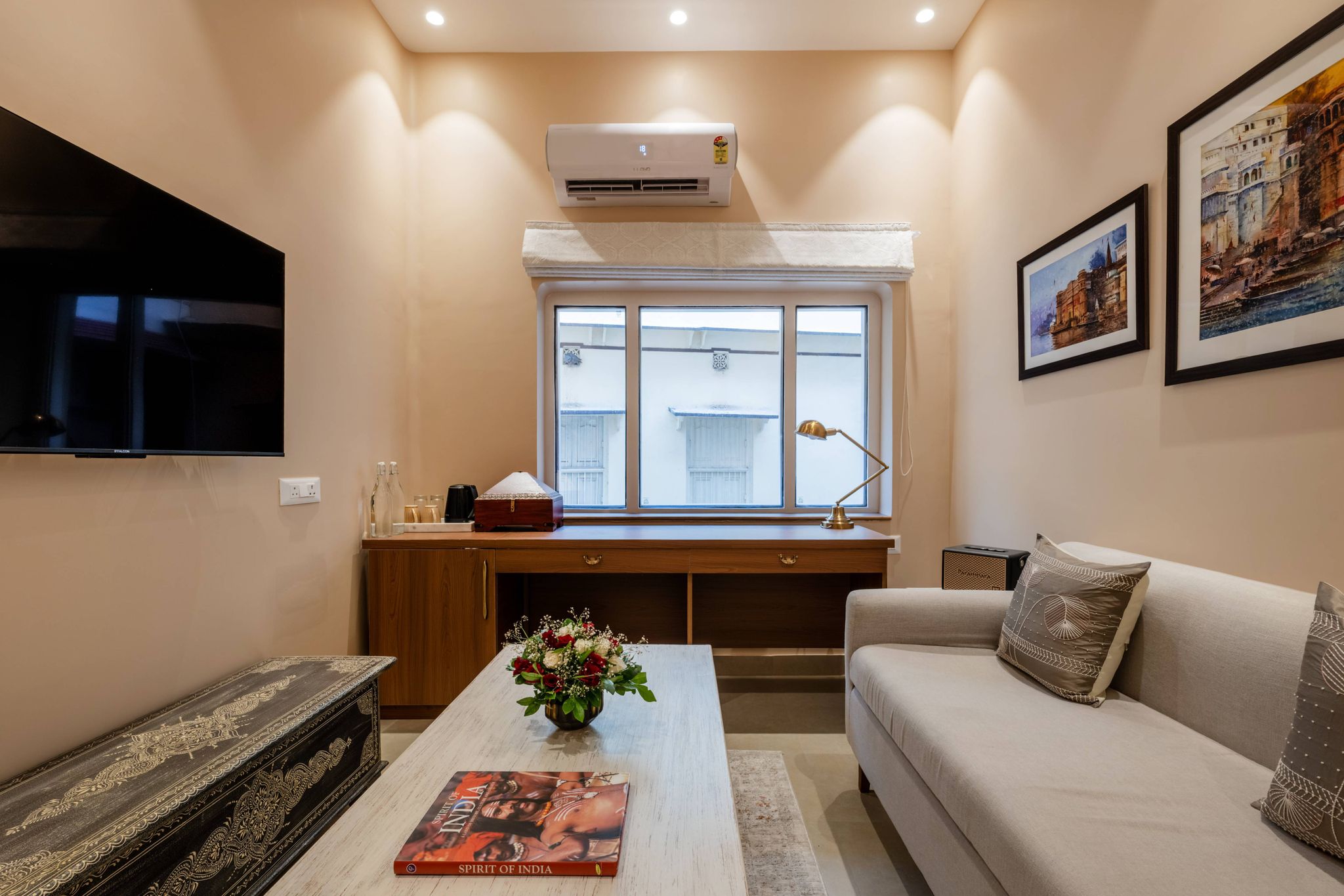 juSTa Kashi Parampara, Varanasi						 Junior Suite 25