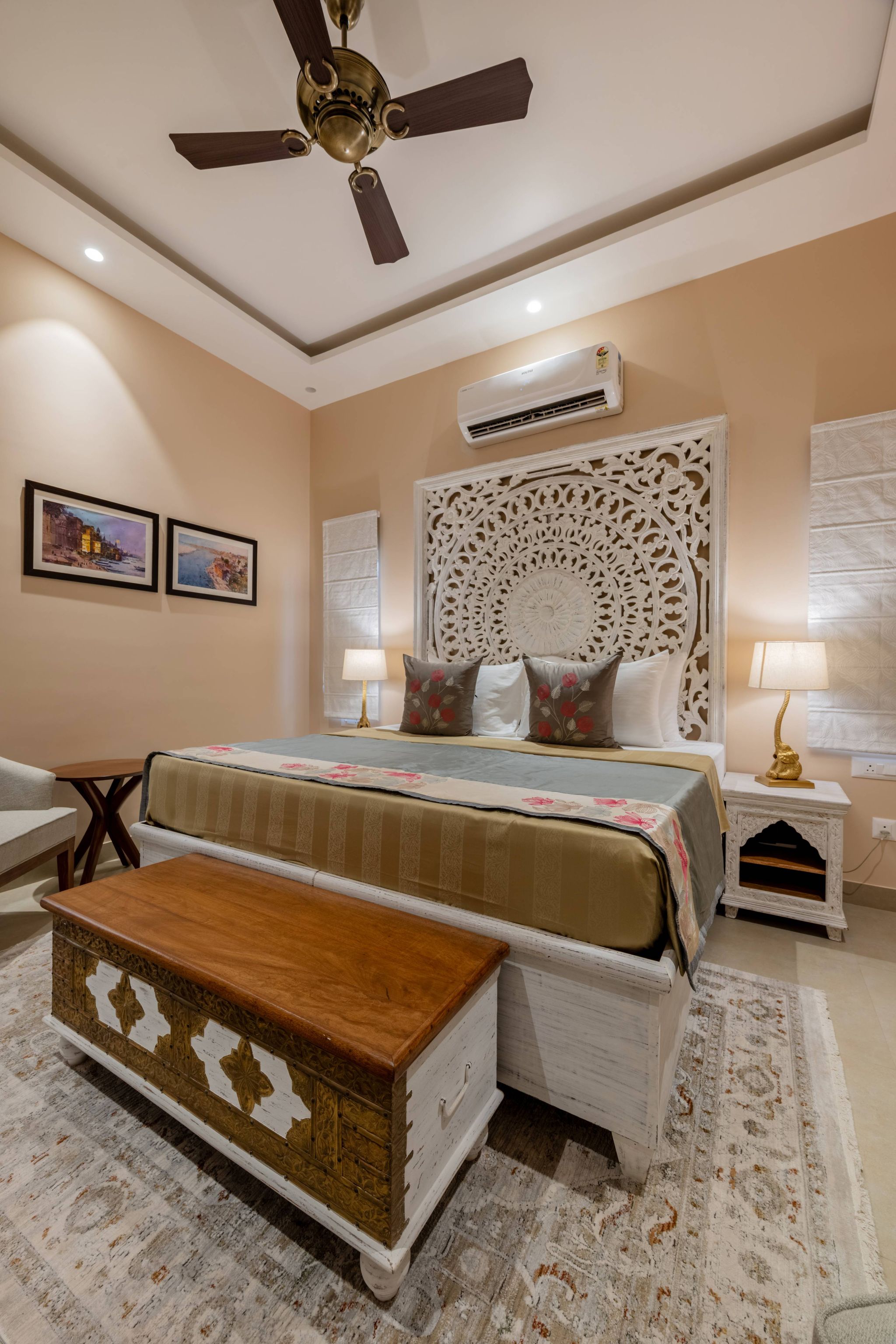 juSTa Kashi Parampara, Varanasi						 Premium Room 43