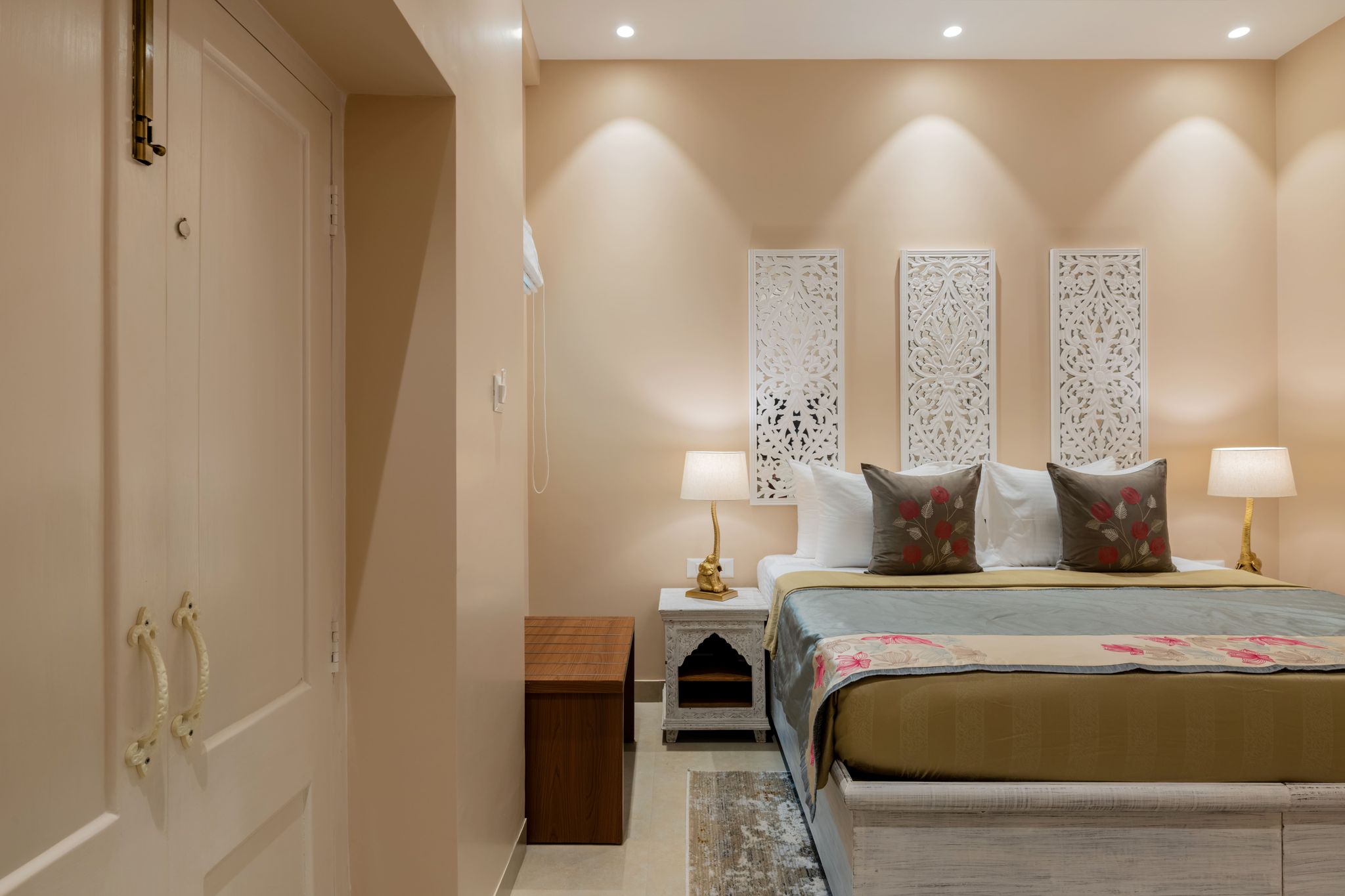 juSTa Kashi Parampara, Varanasi						 Deluxe Room 12