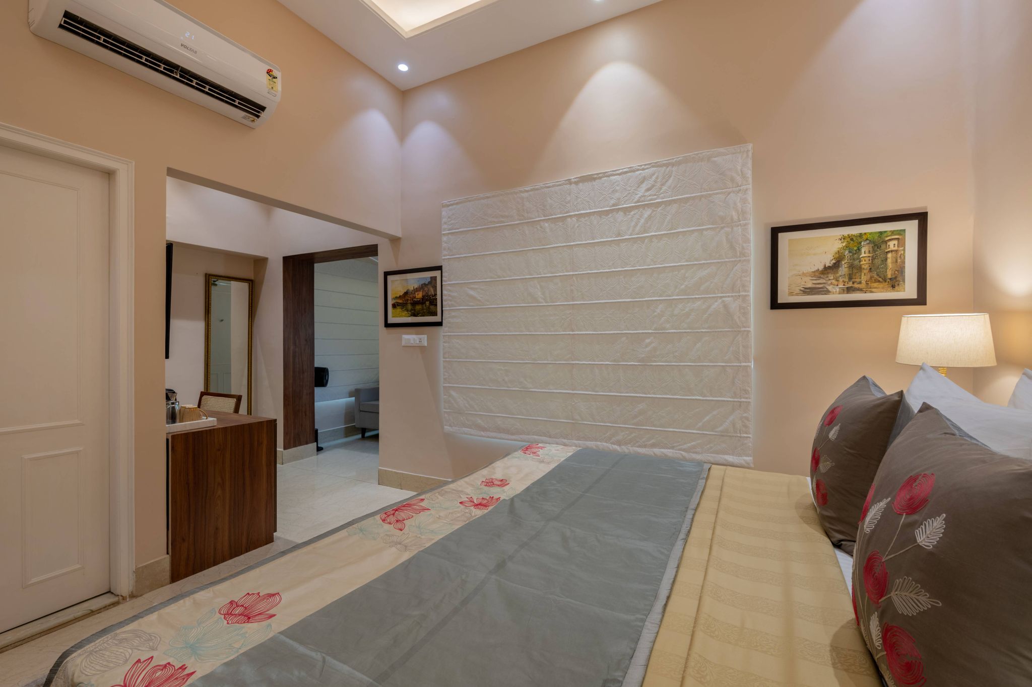 juSTa Kashi Parampara, Varanasi						 Premium Room 21