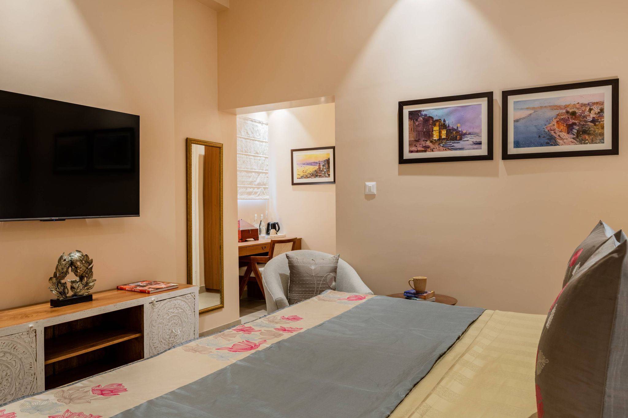 juSTa Kashi Parampara, Varanasi						 Premium Room 33