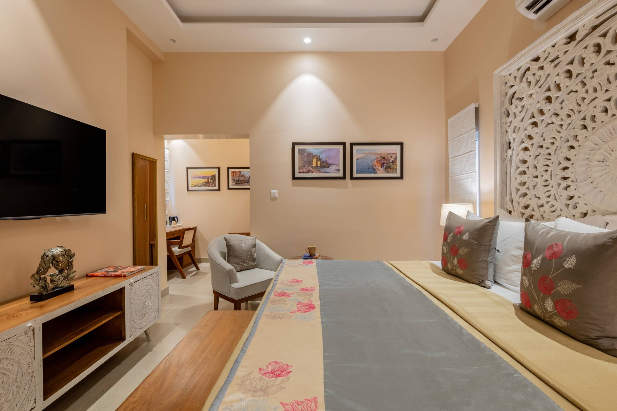 juSTa Kashi Parampara, Varanasi						 Premium Room 48