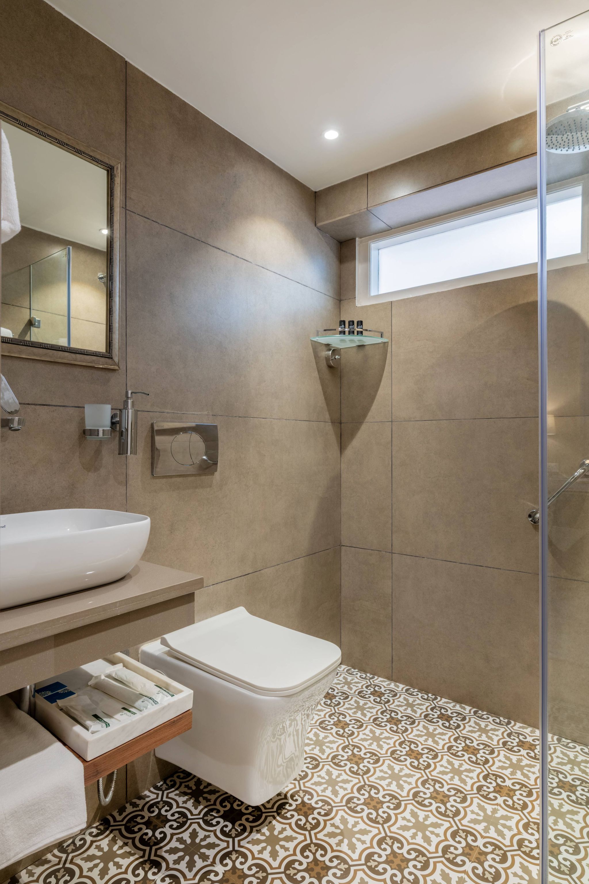 juSTa Kashi Parampara, Varanasi						 Premium Room 105