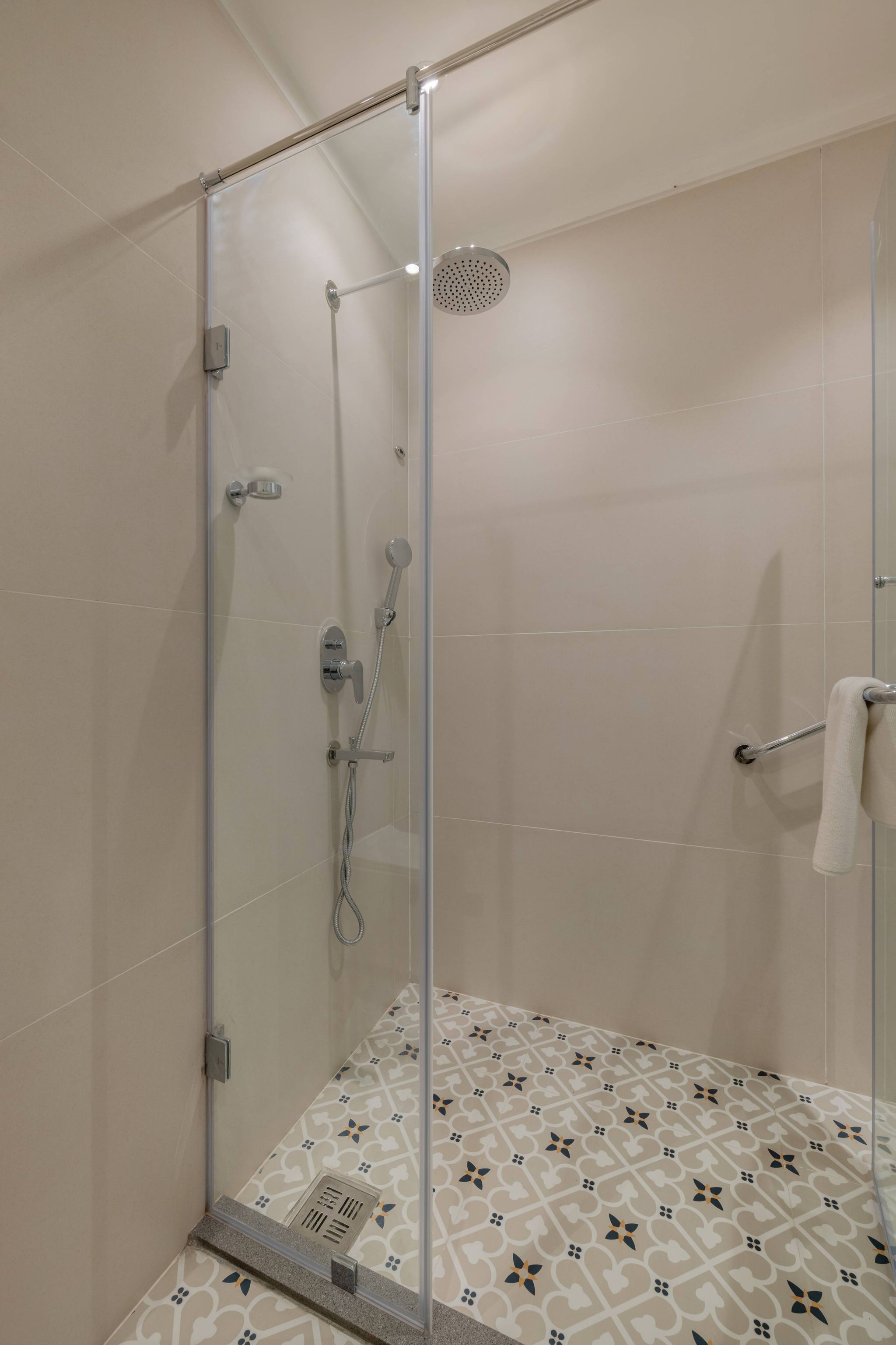 juSTa Kashi Parampara, Varanasi						 Premium Room 112