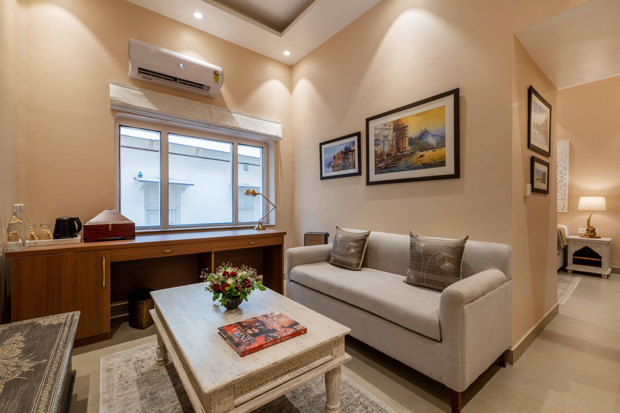 juSTa Kashi Parampara, Varanasi						 Junior Suite 32