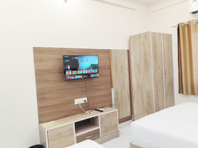 Hotel Jetway Deluxe Room 2