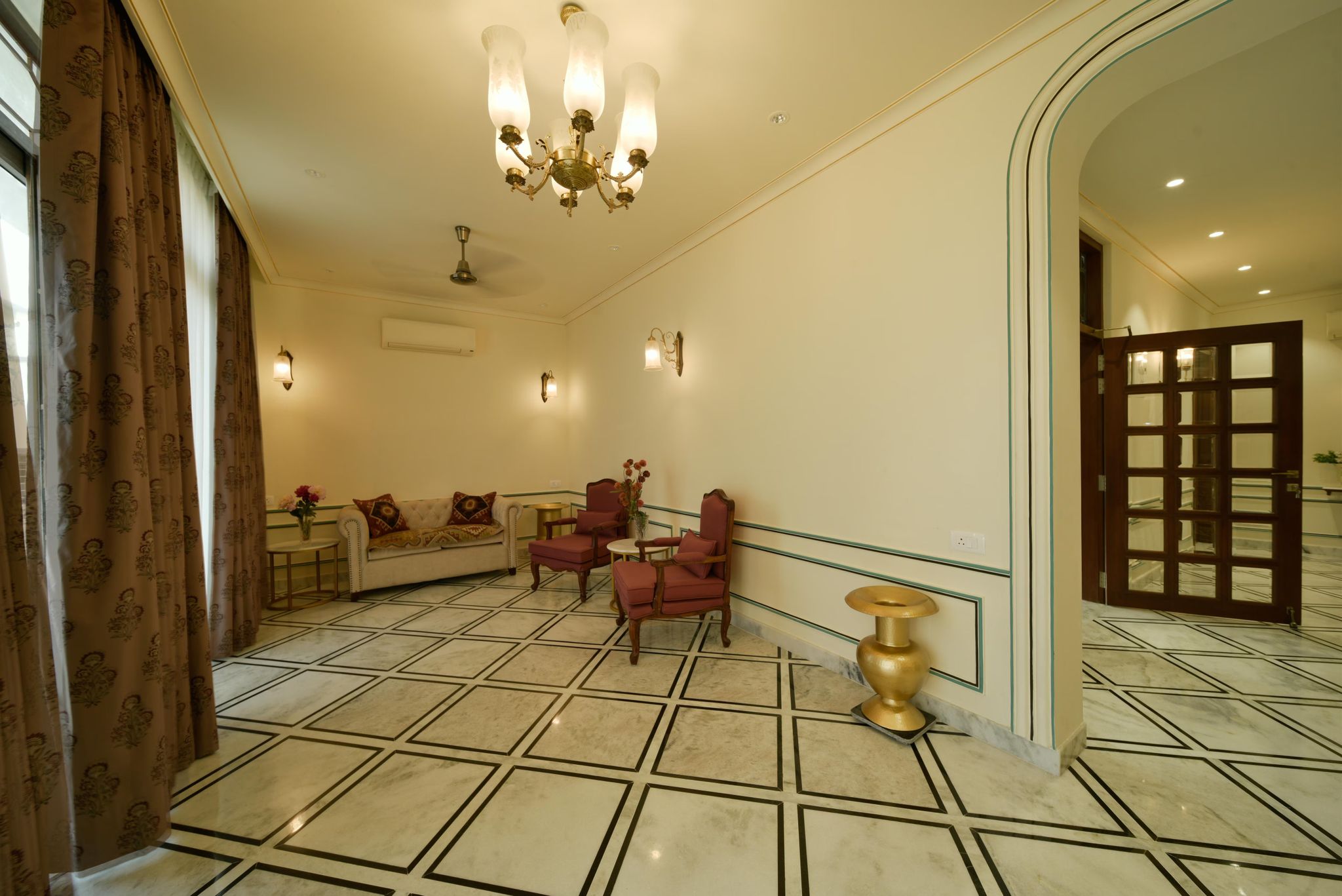 Dera Jaipur - Luxury Heritage Stays in Bani Park, Jaipur