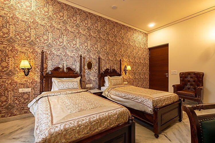 Luxury Room (Super Deluxe Twin Room)