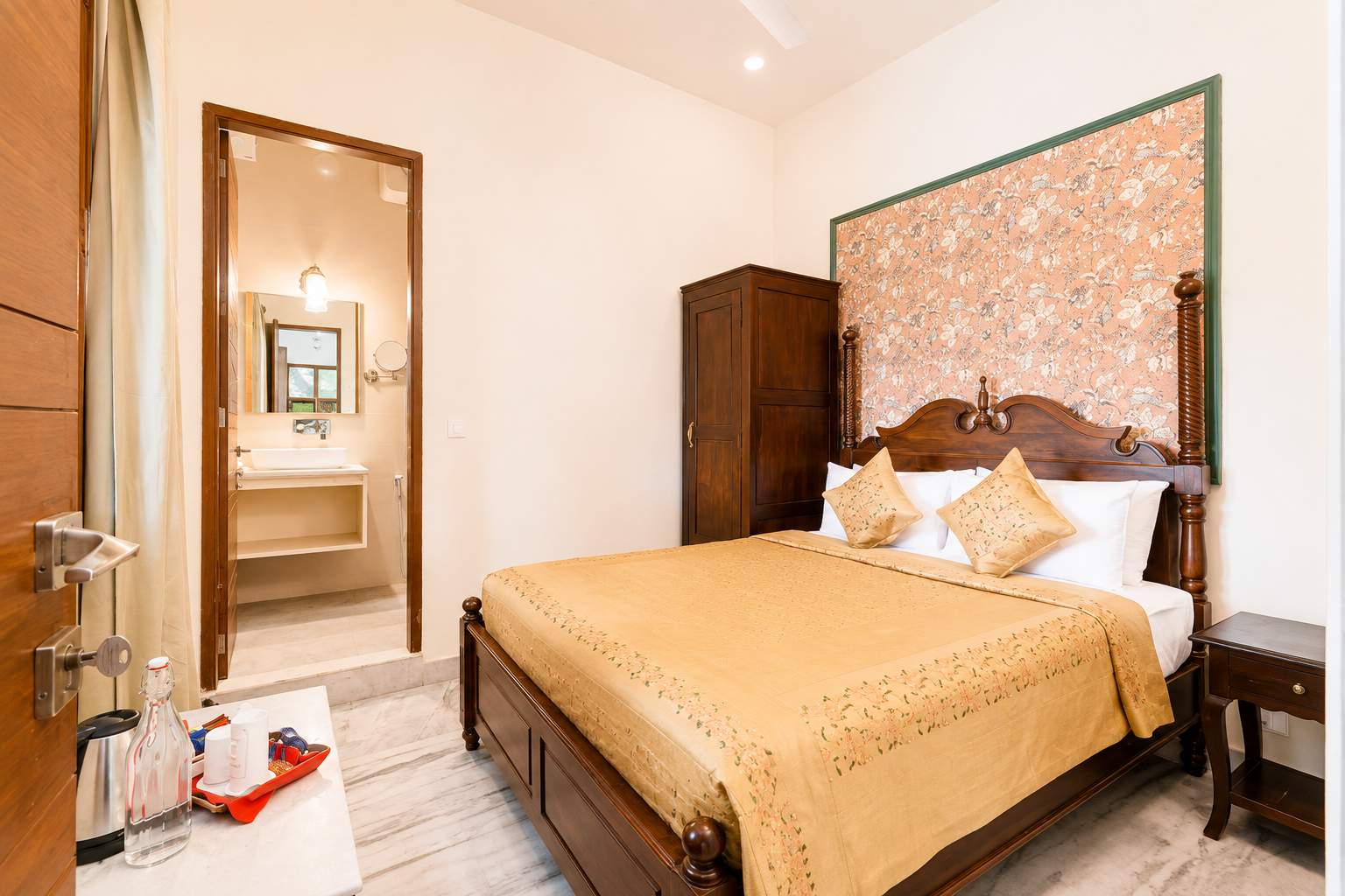 Dera Jaipur - Luxury Heritage Stays in Bani Park, Jaipur