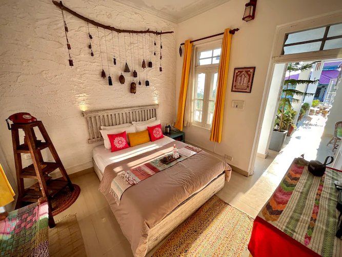 Parvatah Boutique Home Bir Boutique Queen Room