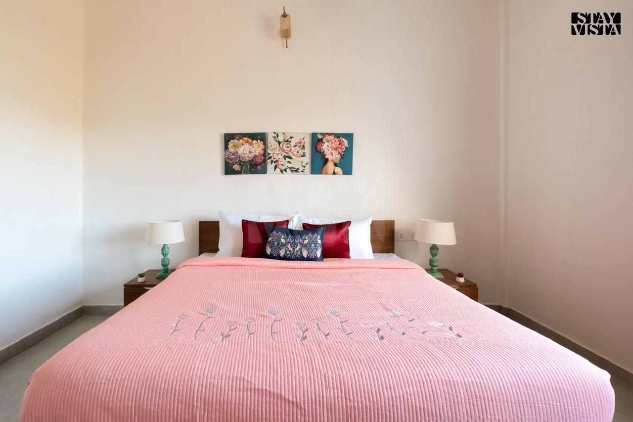 THE LAKE HOUSE OOTY Deluxe Room