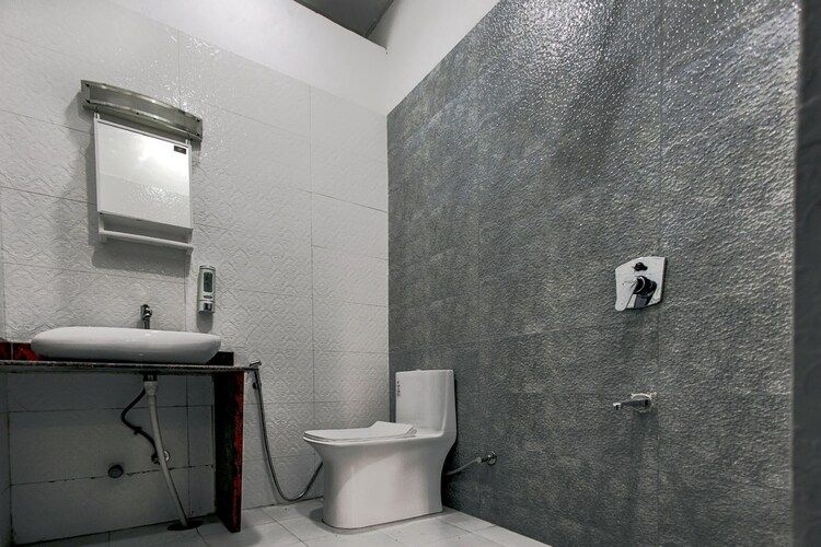 Deluxe Room with Garden View