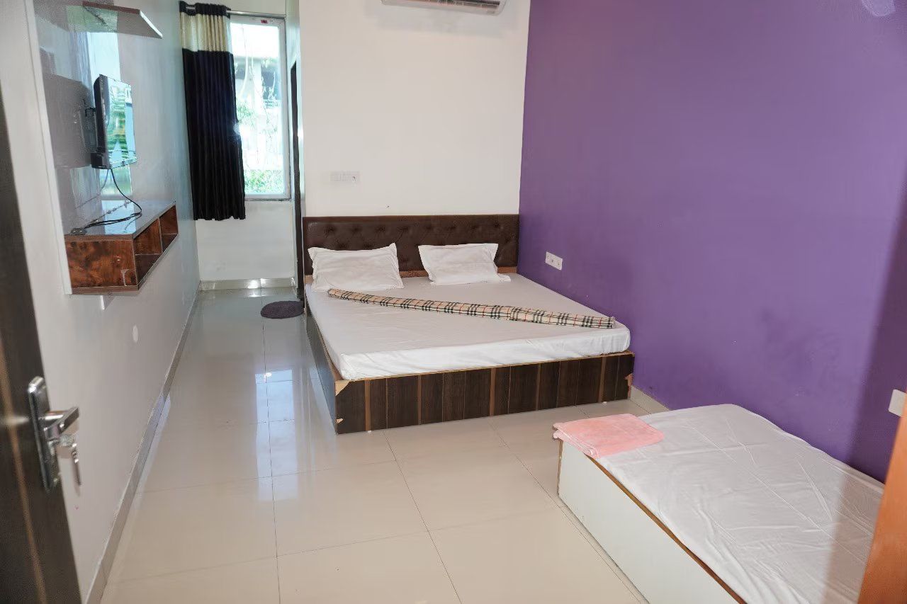 MAYUR PALACE Family Room 2