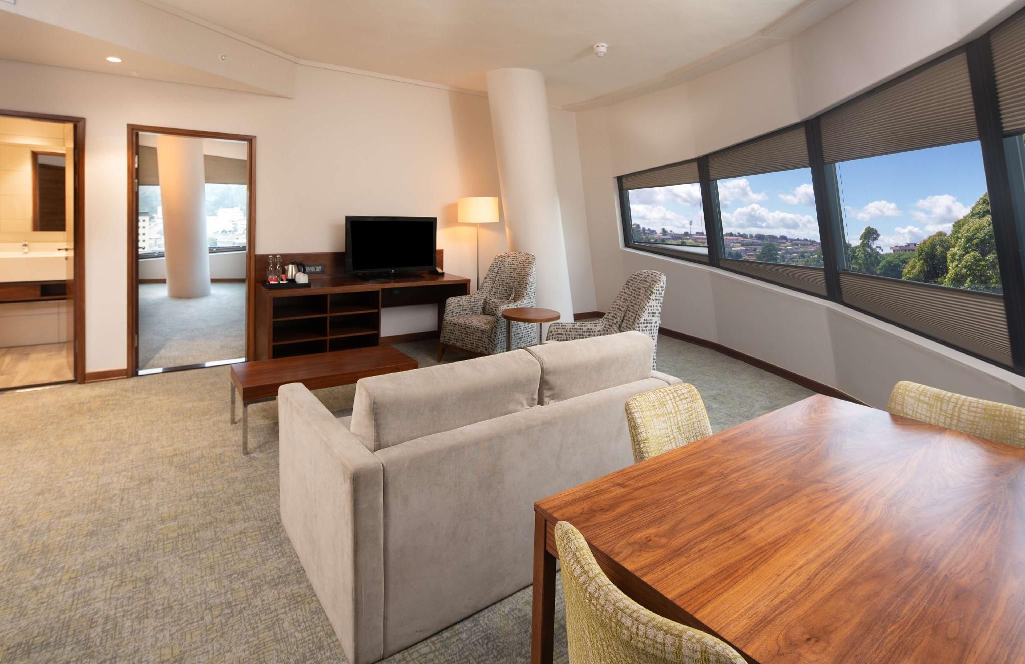 King One Bedroom Suite