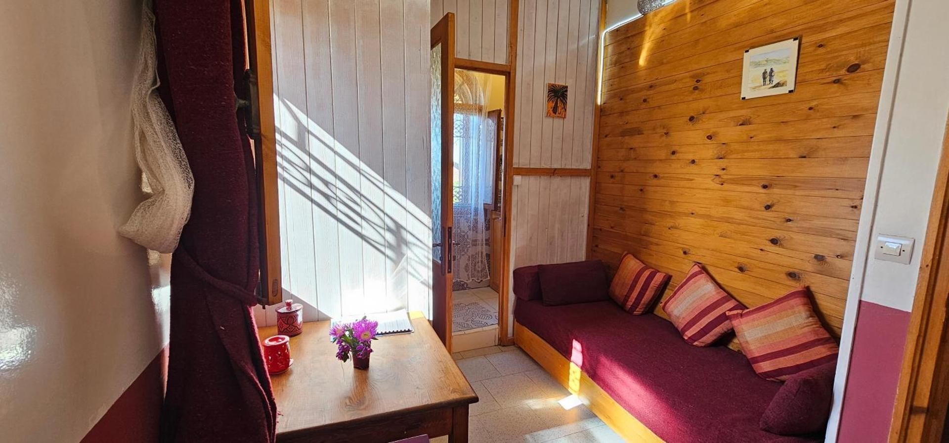 Golden Baibah Double Room with Private Bathroom 3