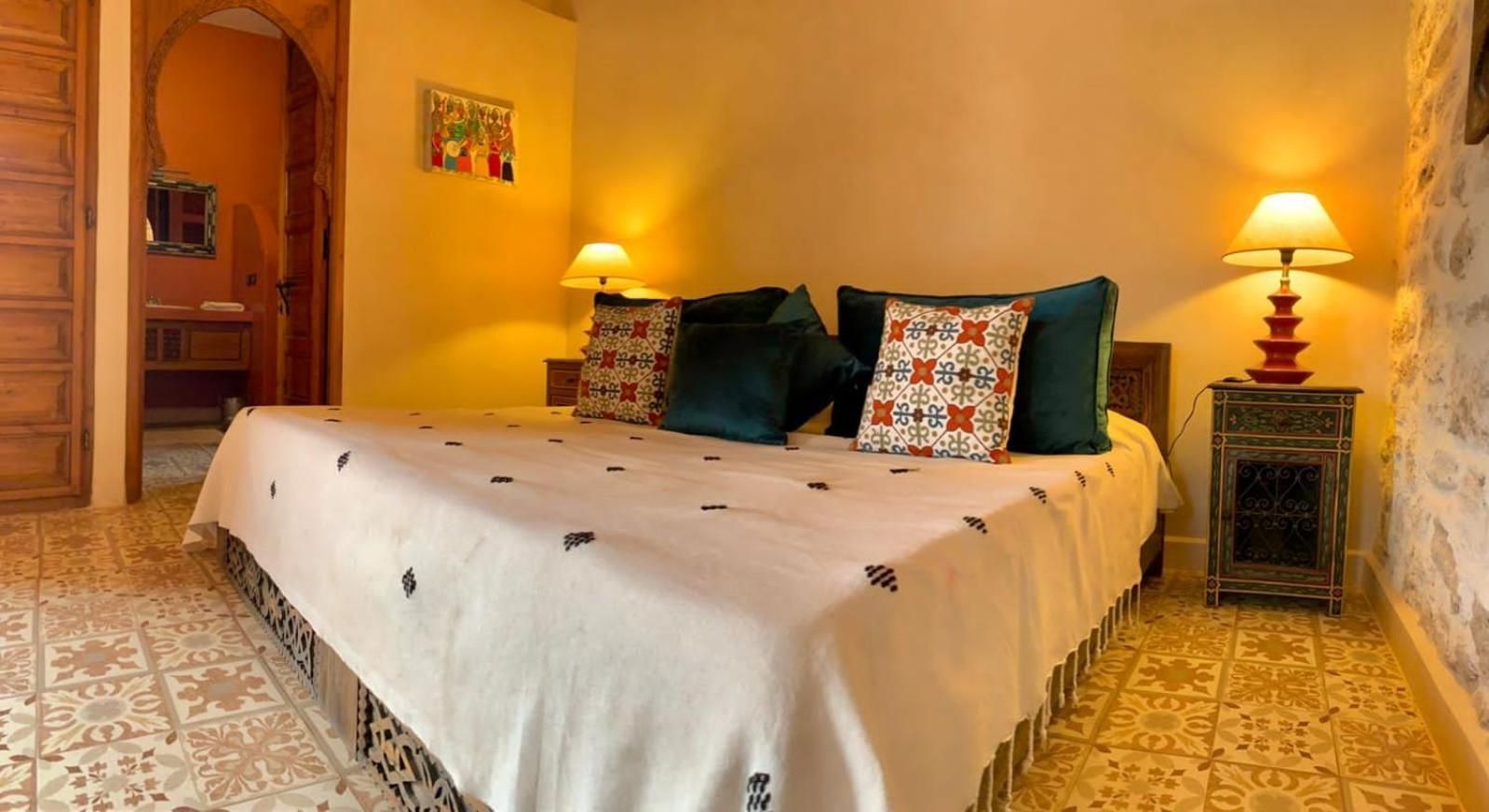 Twin Room with Bath