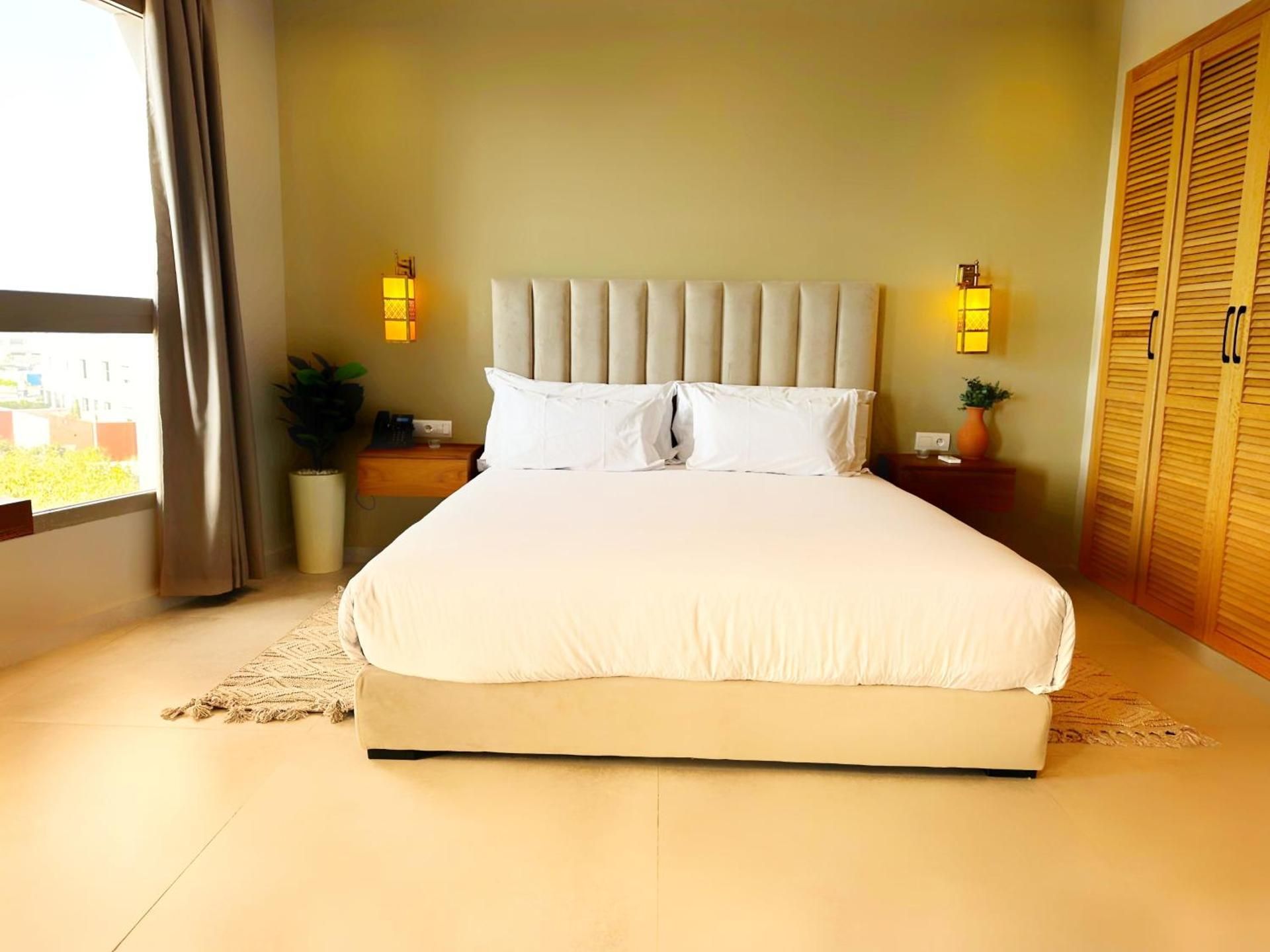 Deluxe King Room