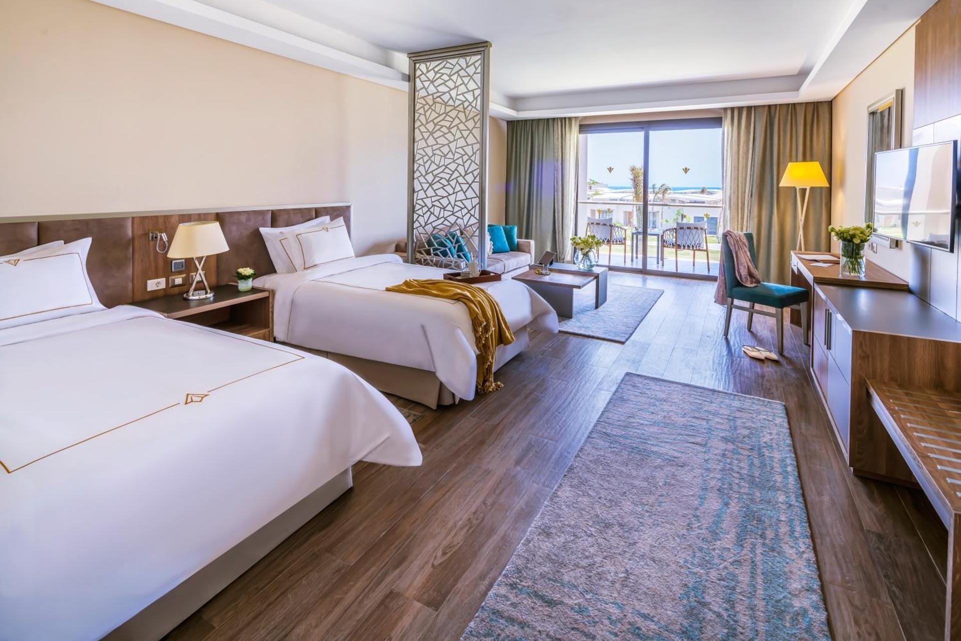 Suite King Bed with Garden view