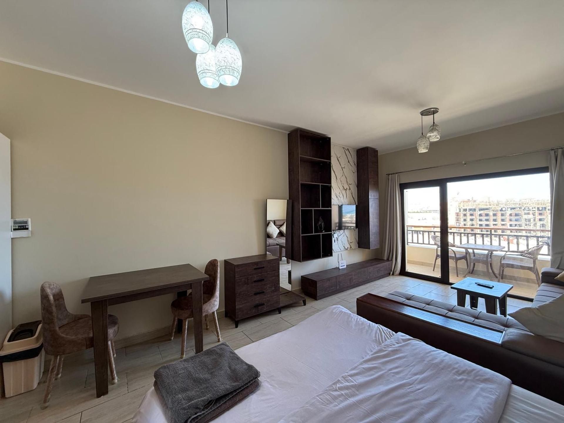 Studio Apartment with Sea View