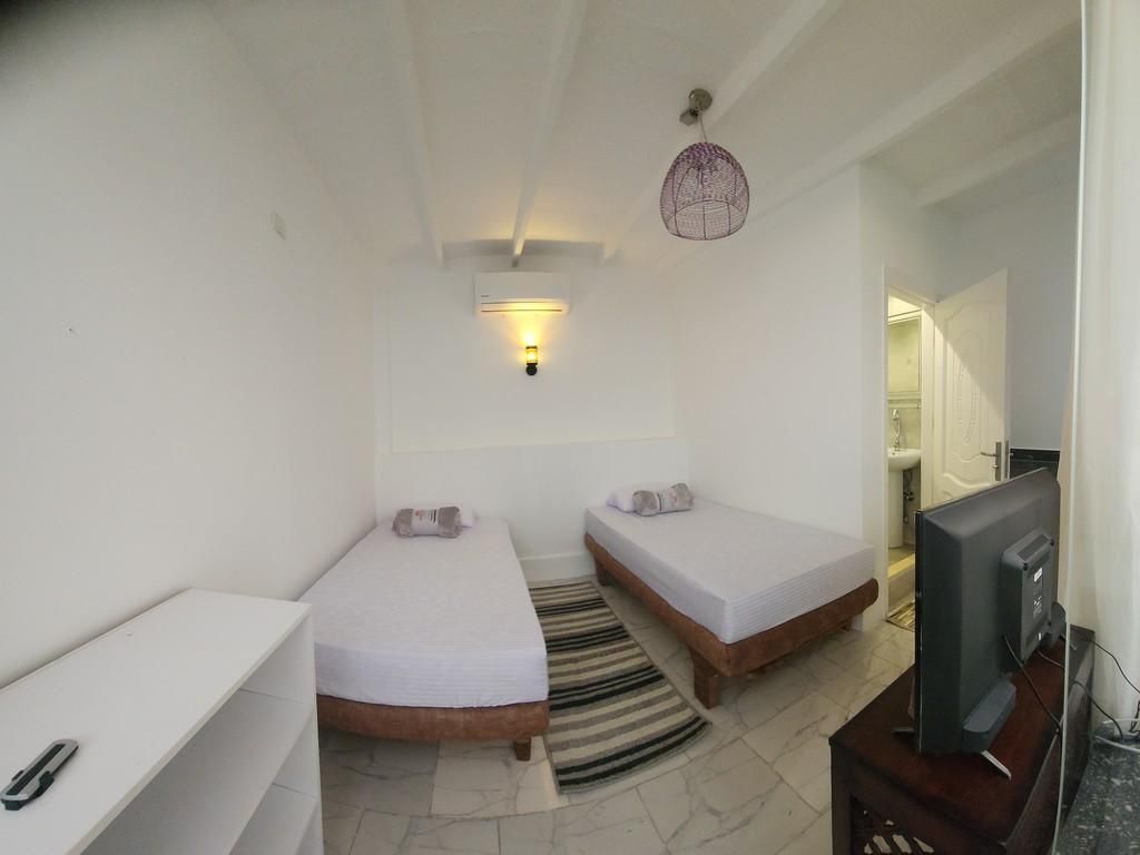 room4-twin bed